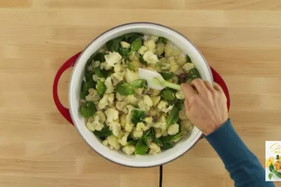 No Fuss Cauliflower and Spinach Sauté from Simply Healthy Cookbook