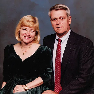 a photo of Clint and Peggy Carrico