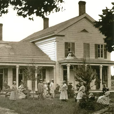 Photo of the original sanitorium in Battle Creek, Michigan opened by the Seventh-Day Adventist Church.