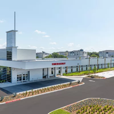 Exterior of AdventHealth Winter Haven ER.