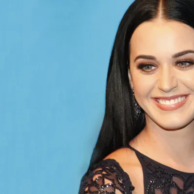 Musician Katy Perry announces surprise pregnancy