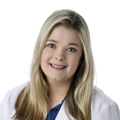 headshot of jessica huddleston