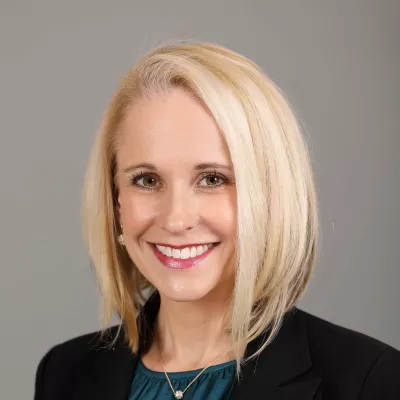 Headshot of Molly Reynolds.