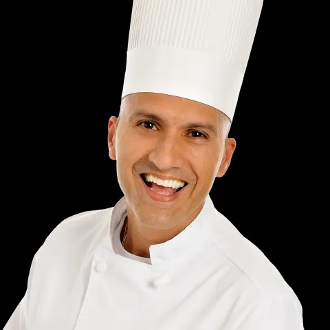 A portrait picture of author Edwin Cabrera