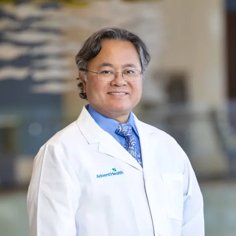 Headshot of Salvador Ramos, DO.