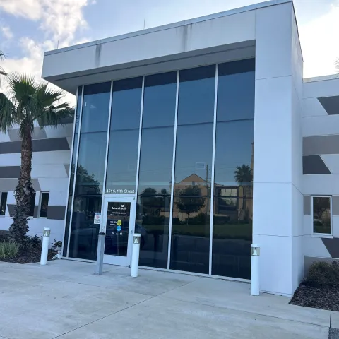 The AdventHealth Lake Wales Wound Care Center achieved outstanding clinical outcomes for twelve consecutive months, including a patient satisfaction rate higher than 92 percent.