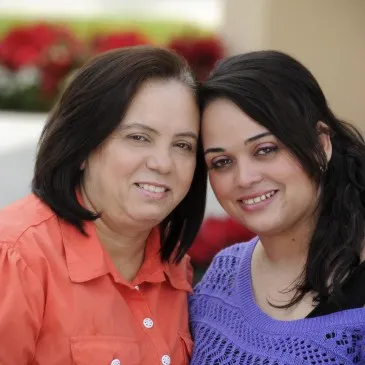 maria-and-mariely-rosario_8576-365x365