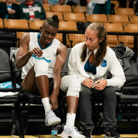 Orlando Valkyries player with sports physician