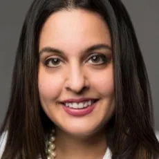 Farnaz Safi, MD
