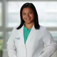 Yahaira Fernandez, APRN-C