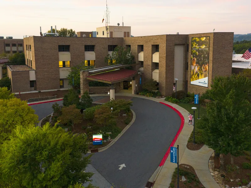AdventHealth Hendersonville Hospital Exterior