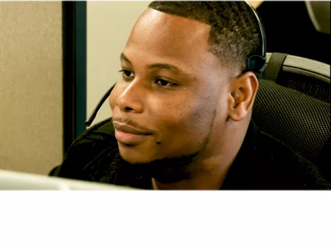 Call Center with border 3.9.20