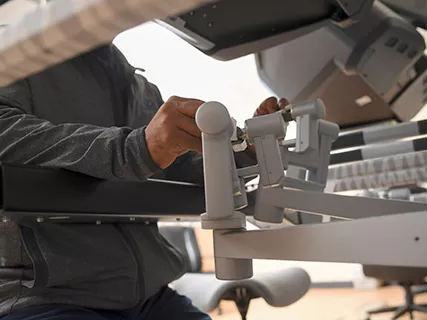 Global Robotics Doctor Using a DaVinci Surgical Machine