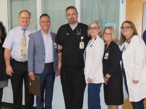 Pulmonologist receives President’s Award