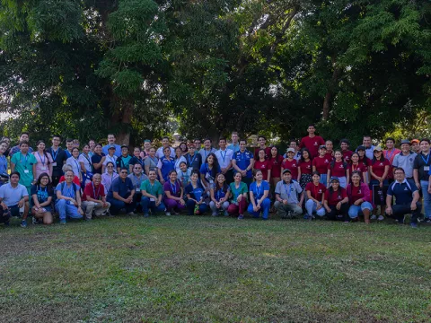 global-missions-peru-large-group-800x800