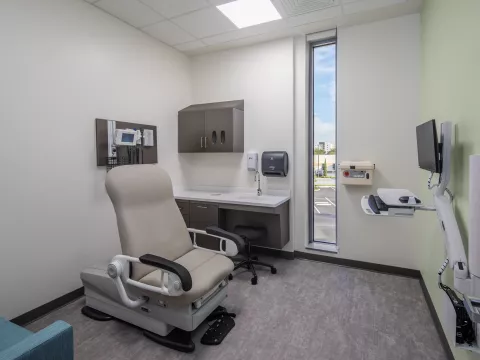 Examination Room in AdventHealth Care Pavilion Central Pasco.