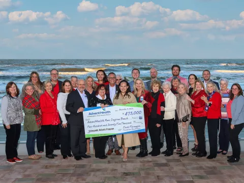 AdventHealth New Smyrna Beach Foundation recently contributed $475,000 to expand the hospital’s orthopedic robotic surgery program.