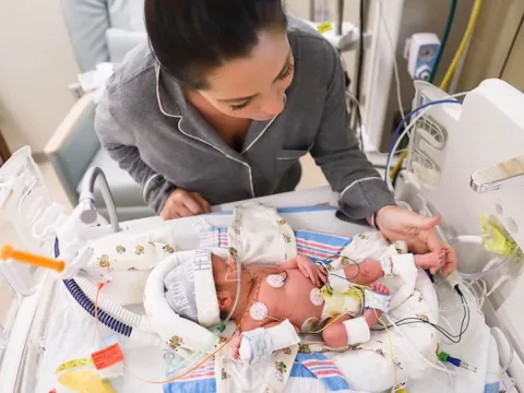 Sondra with Leo in the AdventHealth NICU.