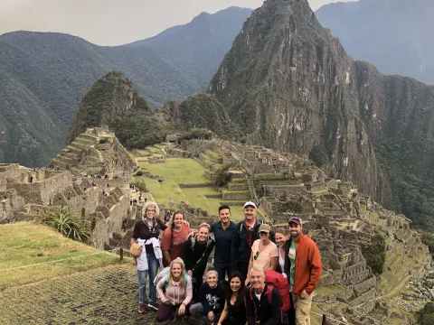 global-missions-peru-group-macchu-picchu-800x800