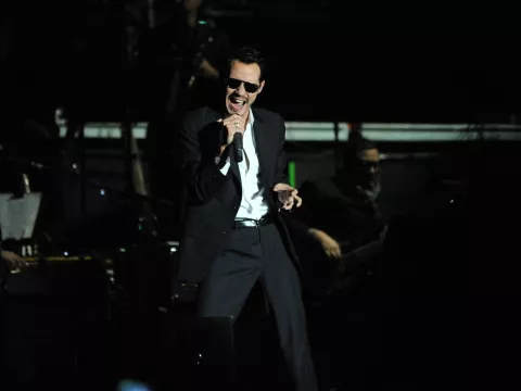 Marc Anthony Onstage