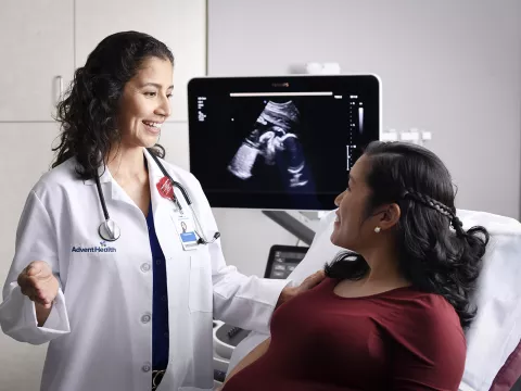 Horizontal Midwifery Image