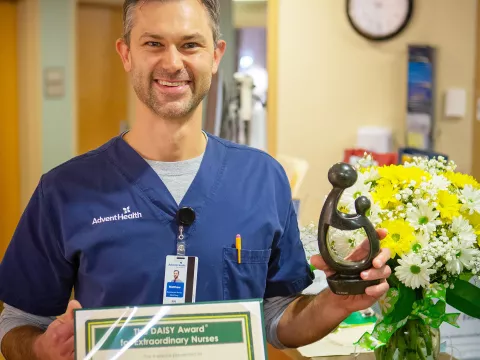 AdventHealth Hendersonville Honors Newest Recipient of the DAISY Award for Extraordinary Nurses