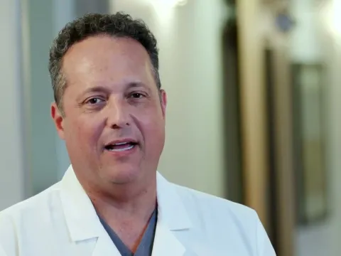 Meet Dr. Santa-Cruz: Urologist at AdventHealth