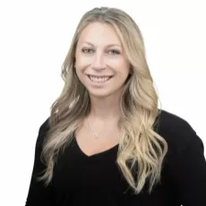 Alexandra Meihofer, FNP-C