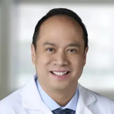 Roberto Santos, MD