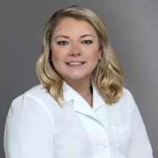 Robyn Householder, APRN