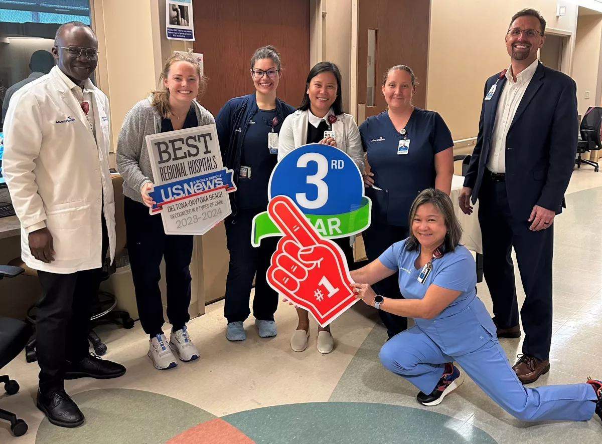 AdventHealth Daytona Beach leaders celebrate US News and World Report rankings with team members