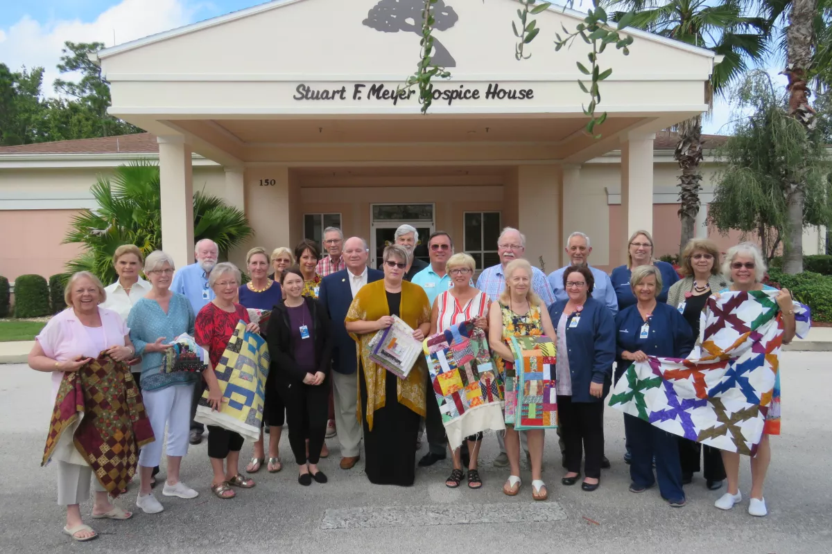 500th Quilt Donated to Hospice