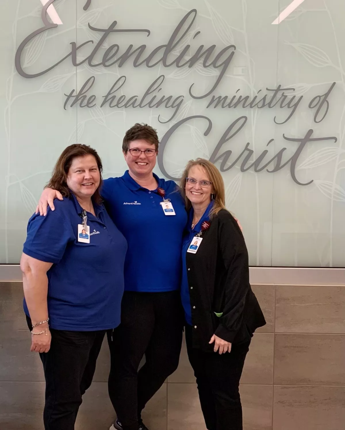 lindsey-thompson-ah-employee-coworkers