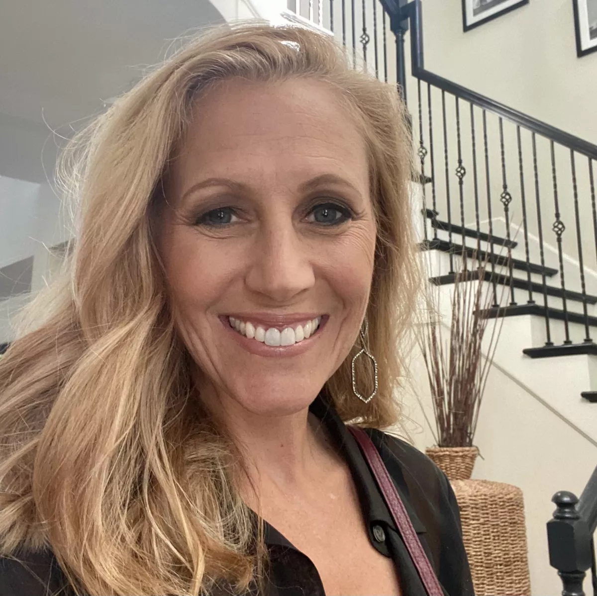 Patient Jacquee Wahler headshot