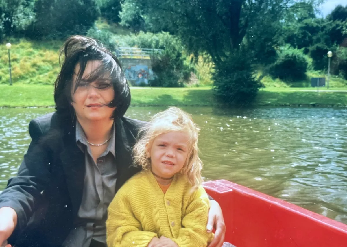 Tamara Djurin and her mother