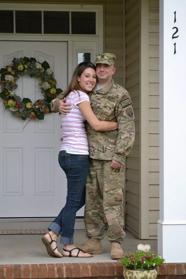 Photo of Scott Evans in his military uniform