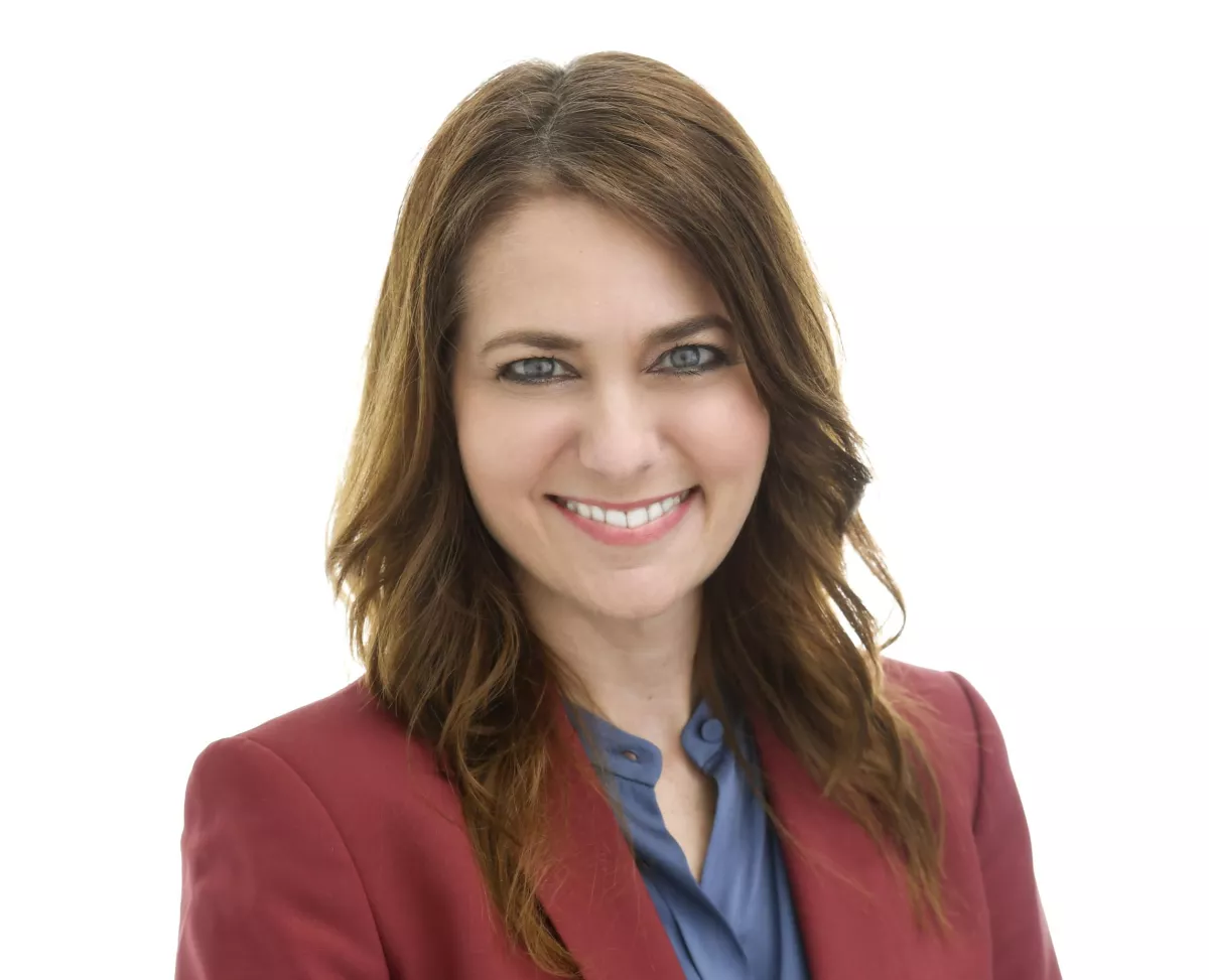 Sharon Line Clary headshot