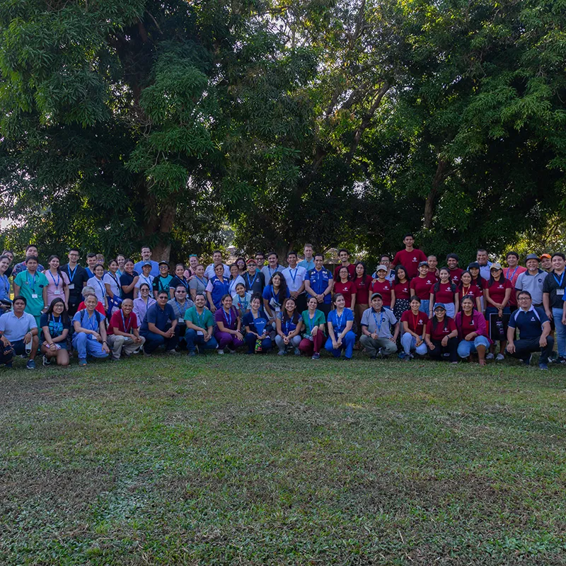 global-missions-peru-large-group-800x800