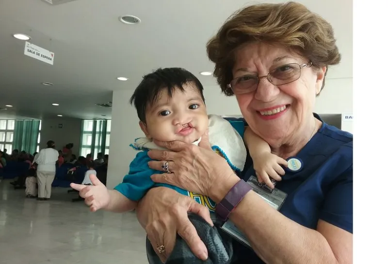 foundation-sharing-smiles-maryam dorri-cleft-baby-2