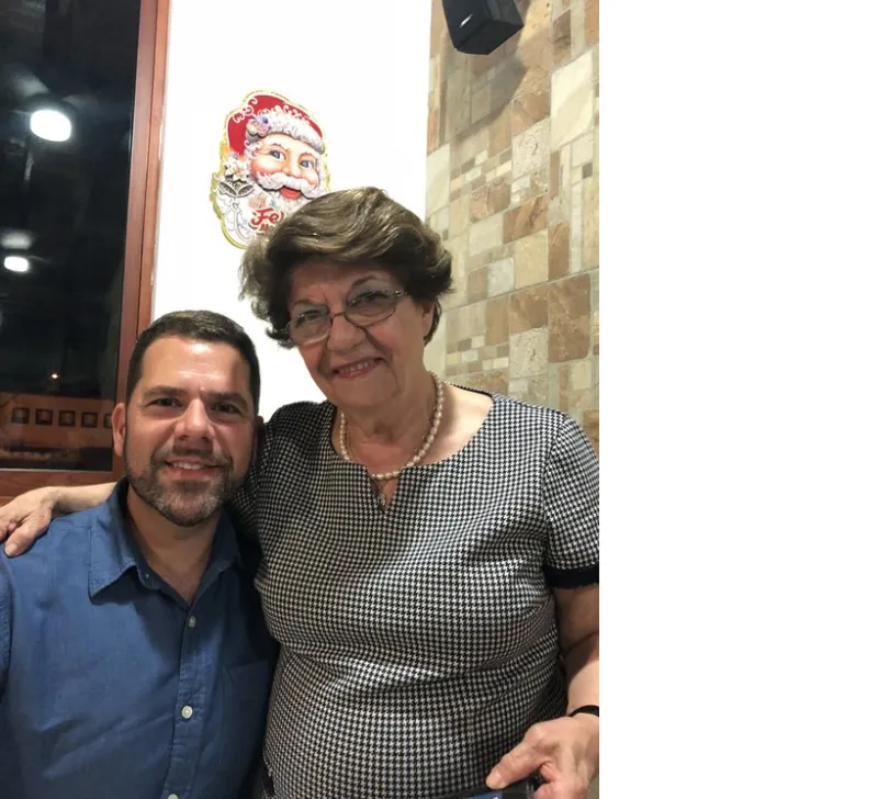 foundation-sharing-smiles-maryam-dorri-family